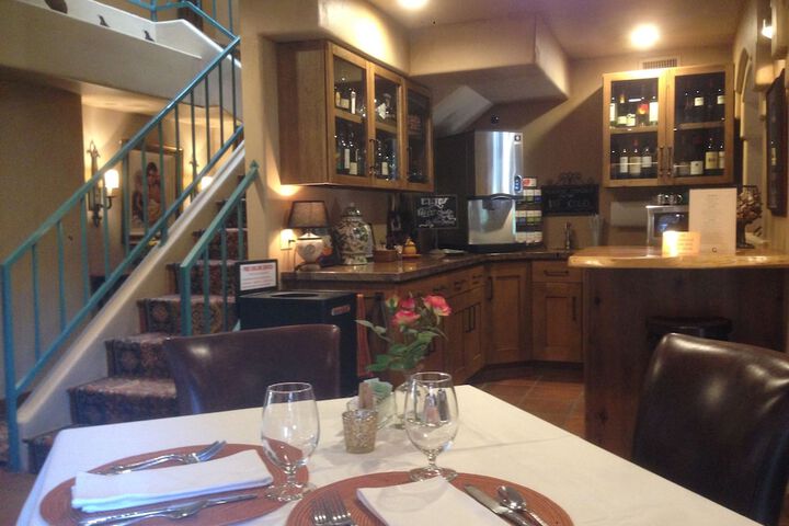 Dining 206 of 285