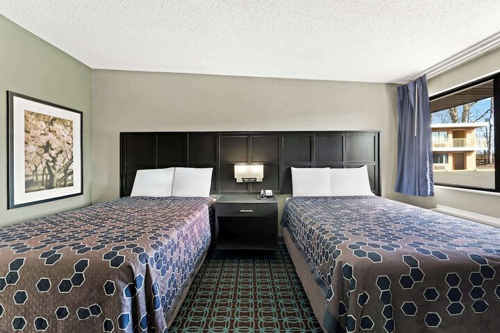 Knights Inn Montgomeryville