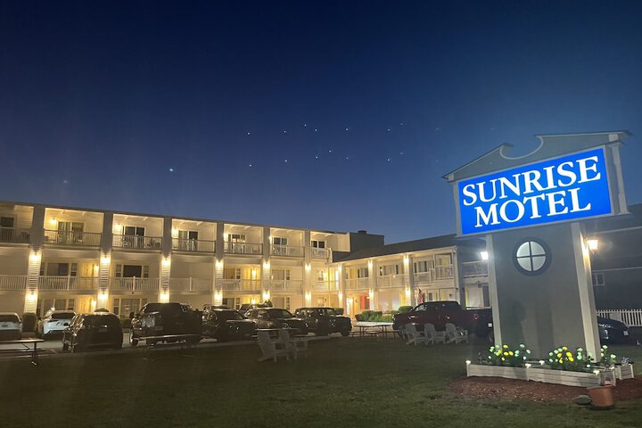 Sunrise Motel