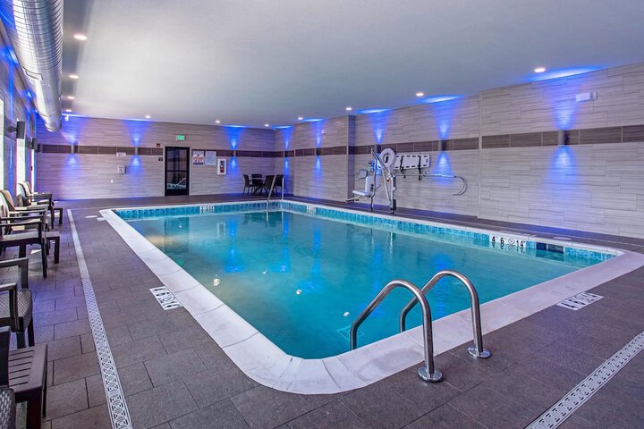 Pool 2 of 38
