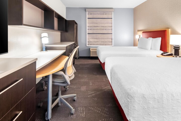 Home2 Suites by Hilton Dallas Grand Prairie