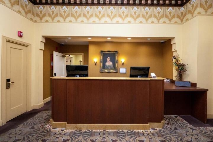 Hotel Interior 18 of 40