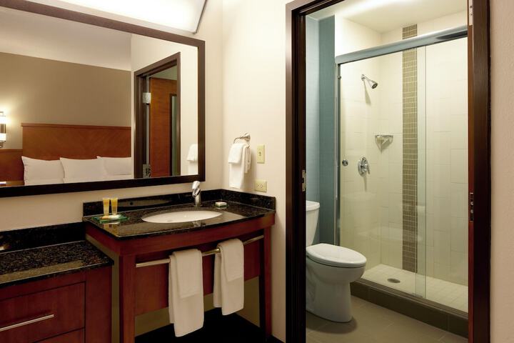Hyatt Place Dublin / Pleasanton