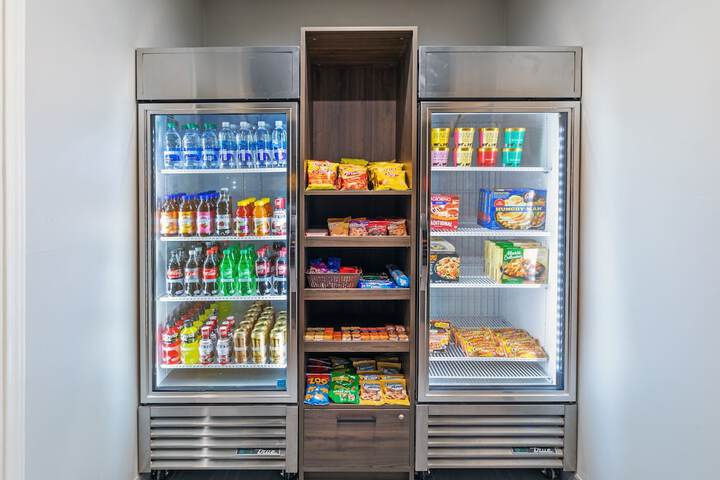 Staybridge Suites IAH Airport East by IHG