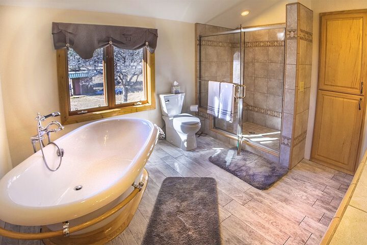 Elktrace Bed & Breakfast