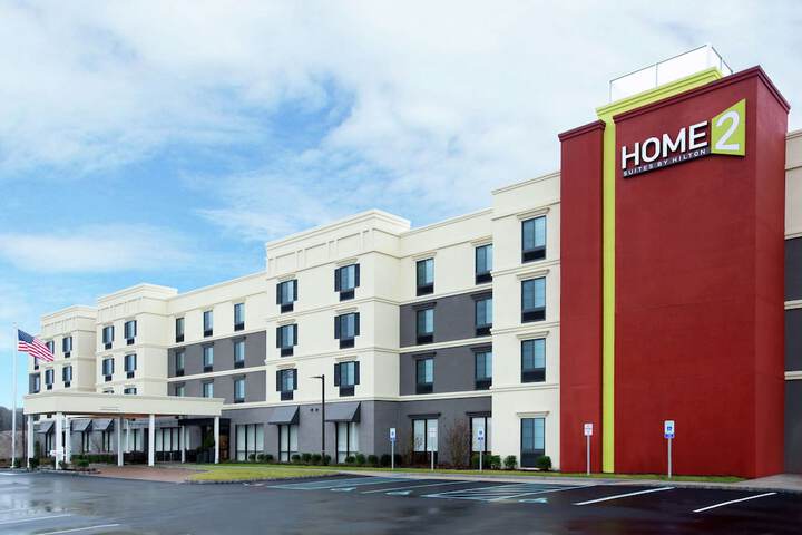 Hotel 2 of 35