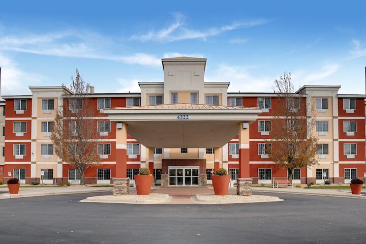 Holiday Inn Express Hotel & Suites St. Cloud by IHG