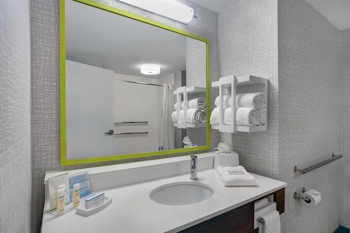 Hampton Inn Utica