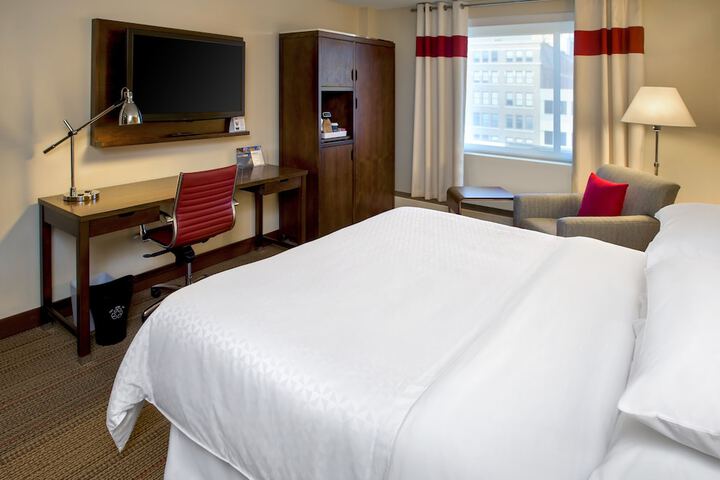Four Points by Sheraton Charleston