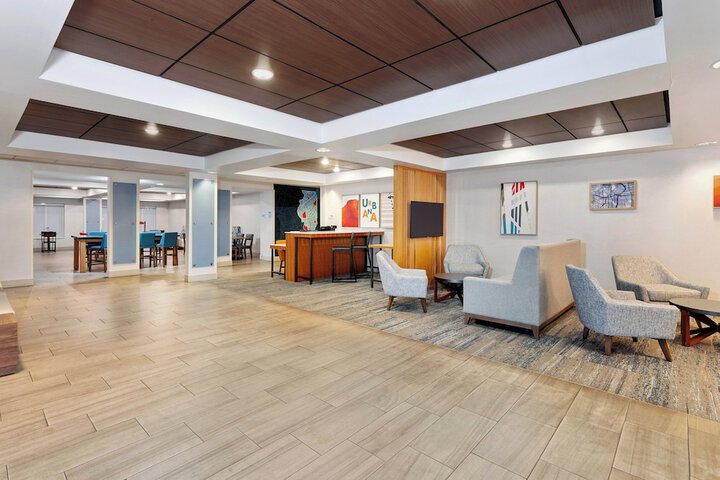 Holiday Inn Express Hotel & Suites Urbana-Champaign by IHG