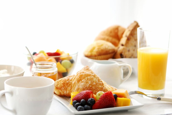 Breakfast/Coffee Service 151 of 183