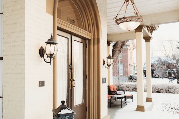The Pepin Mansion Historic B & B