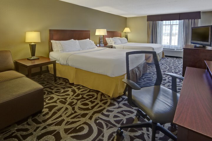 Room 9 of 24