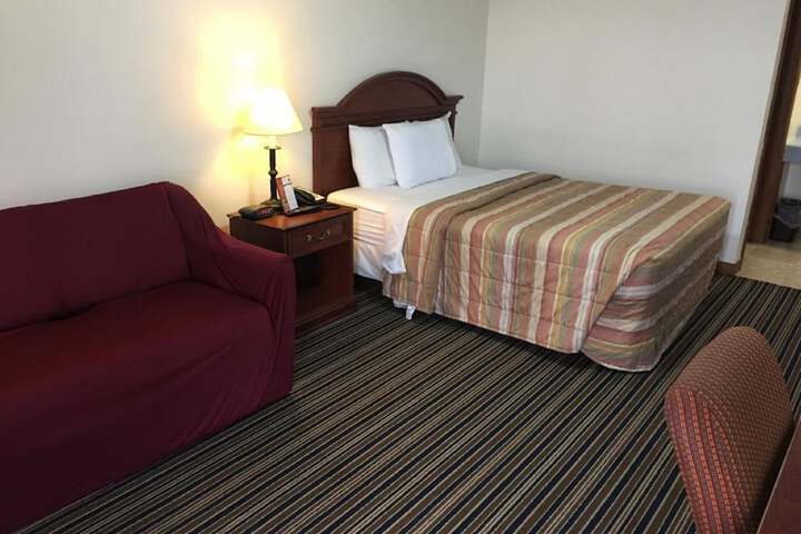 Room 5 of 22