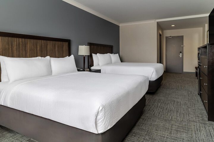 Inn on Prince Hotel & Conference Centre an Ascend Collection Hotel