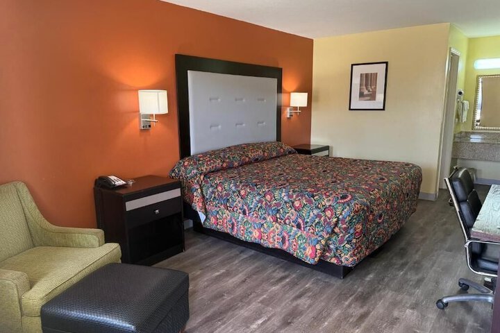 Liberty Inn