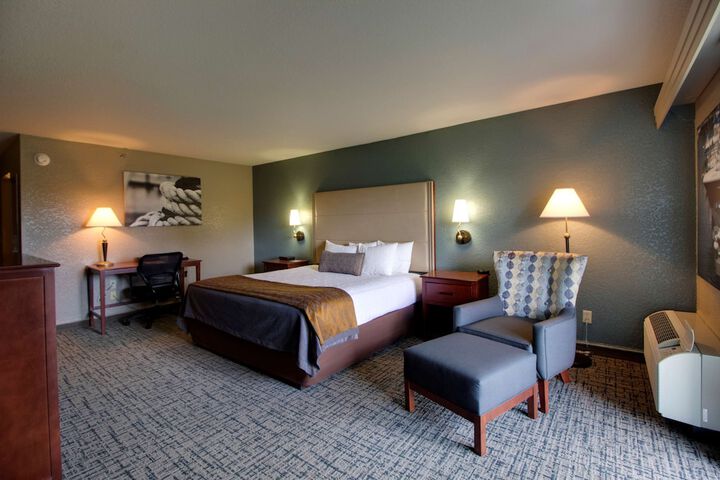 Room 28 of 80