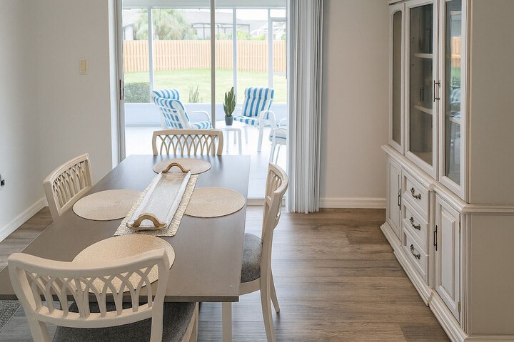 Spacious Family Retreat Port Charlotte