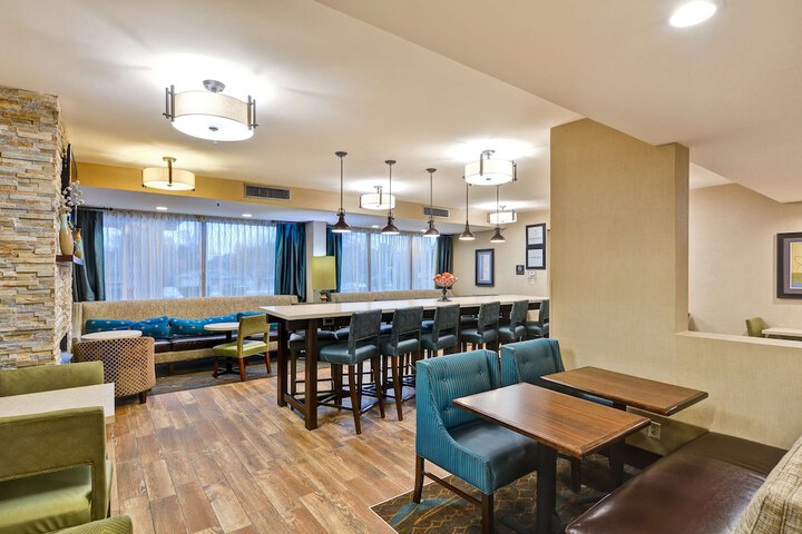 Hotel Interior 11 of 55