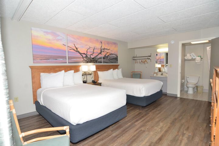 Days Inn & Suites by Wyndham Jekyll Island