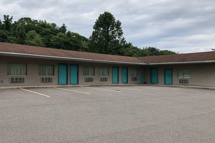 Red Maple Inn