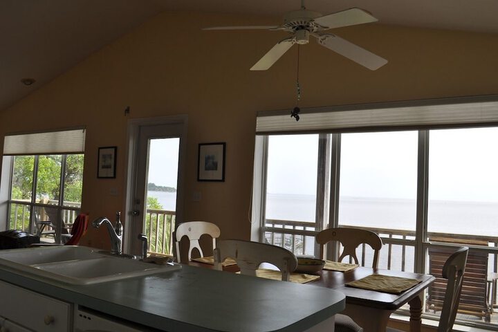 Seahorse Landing