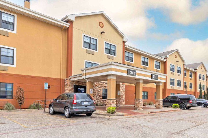 Hotel 3 of 25