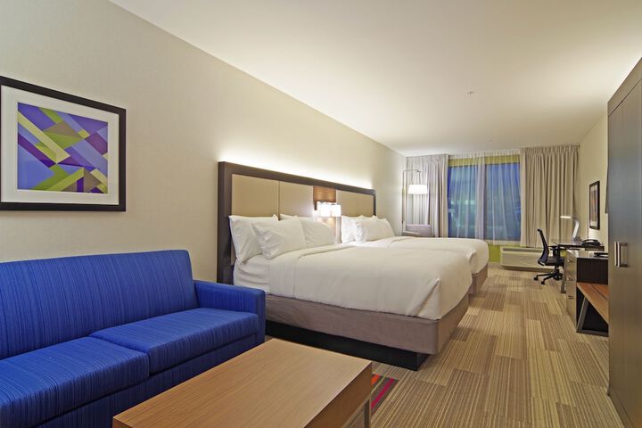 Room 40 of 52