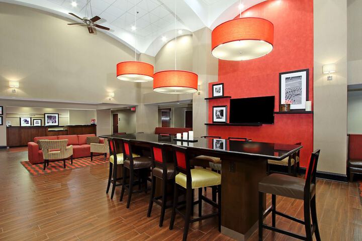 Hotel Interior 7 of 34