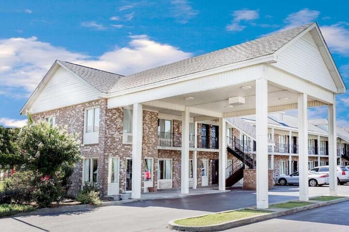 Best Inn of Manning
