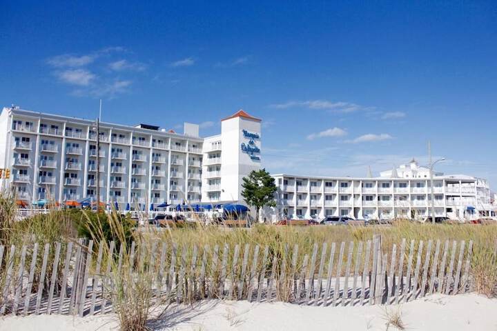 Marquis de Lafayette Hotel