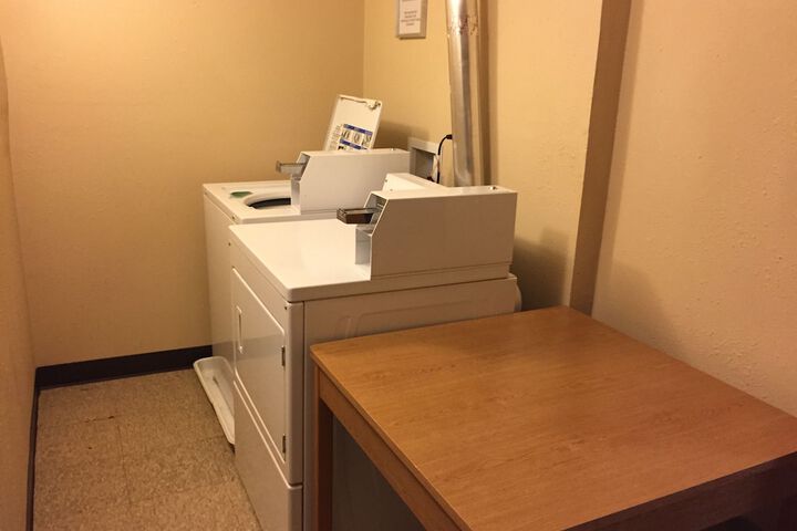 Room 35 of 51