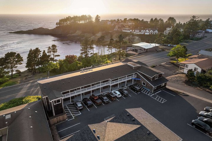 Travelodge by Wyndham Depoe Bay