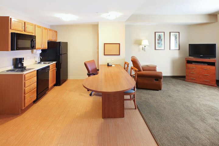 Room 27 of 31