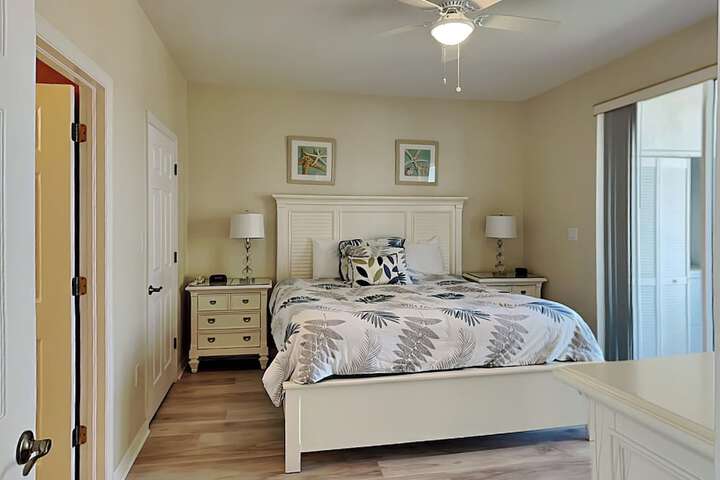 Room 40 of 60