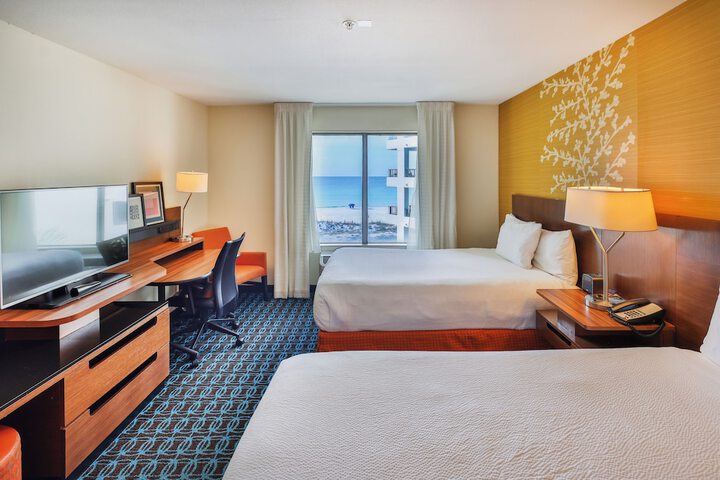 Wavecrest Lodge