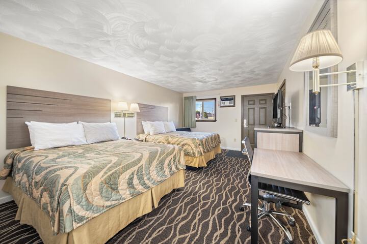 Room 34 of 38