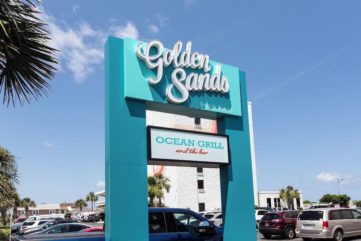 Golden Sands Carolina Beach Oceanfront Tapestry by Hilton
