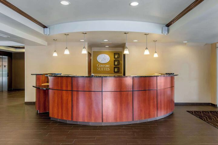 Comfort Suites Seaford