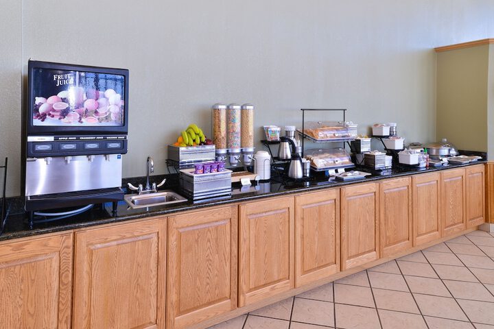 Breakfast/Coffee Service 53 of 57