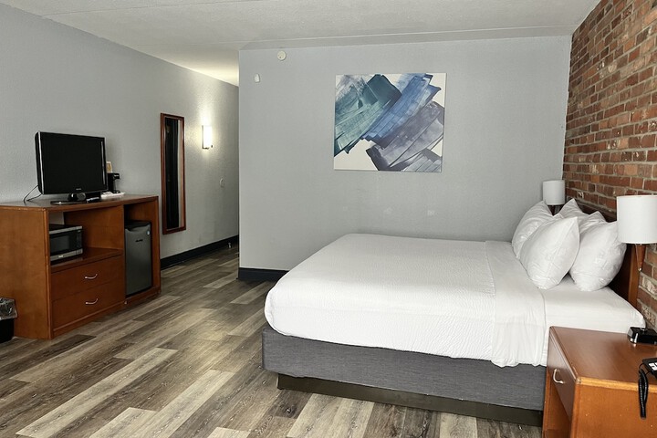 Room 20 of 53