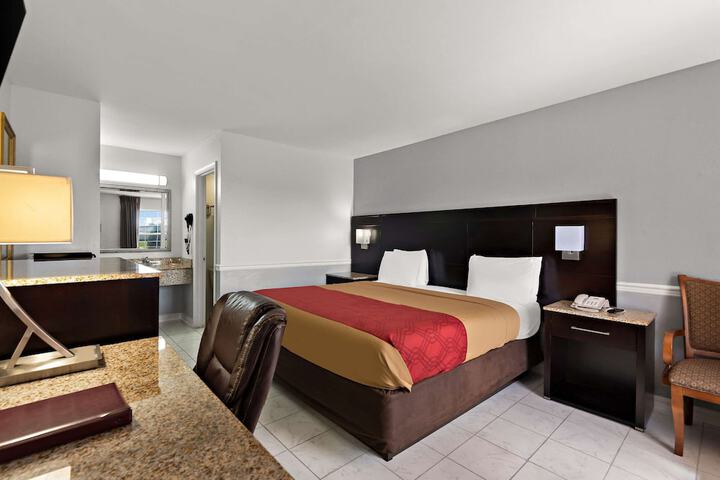 Econo Lodge Princess Anne