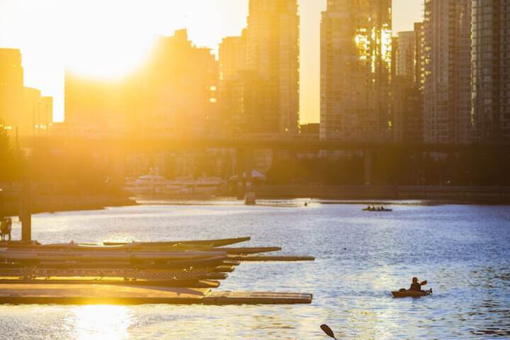 Delta Hotels by Marriott Vancouver Downtown Suites - Downtown Vancouver