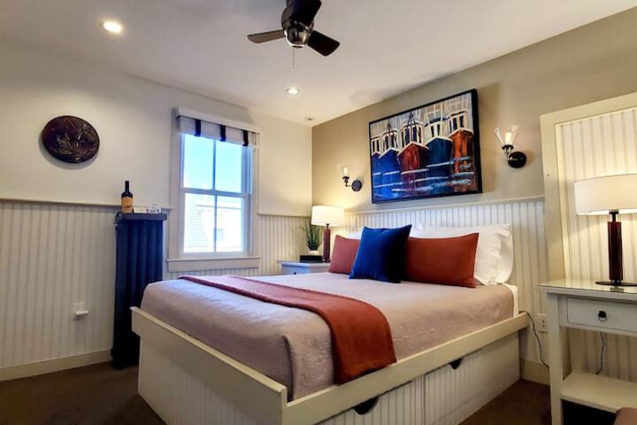 Room 87 of 126