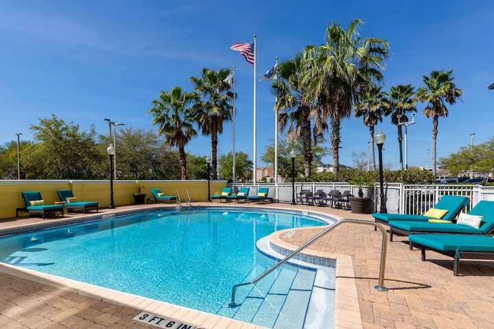 Pool 4 of 75