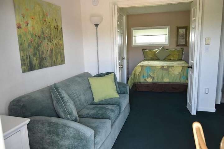 Room 22 of 36