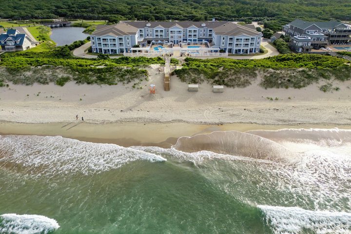 Hampton Inn & Suites Outer Banks / Corolla