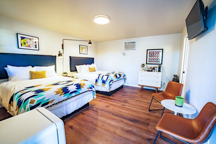 Room 26 of 42