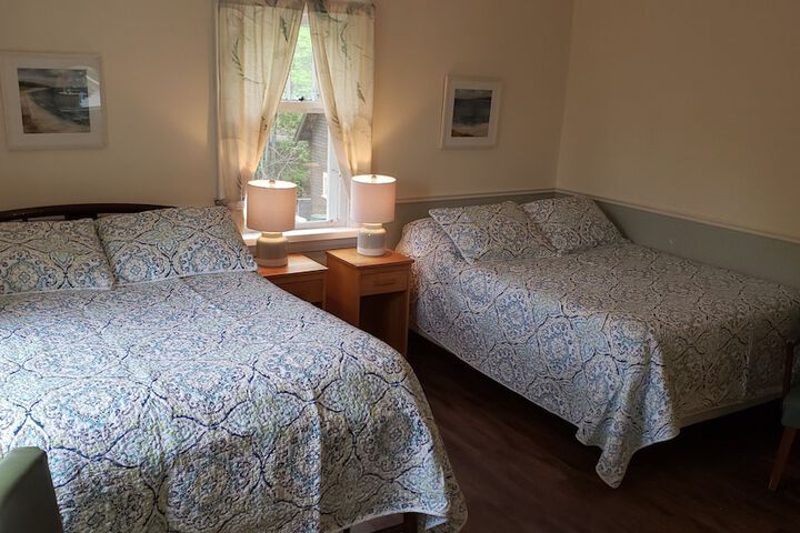 Room 151 of 215