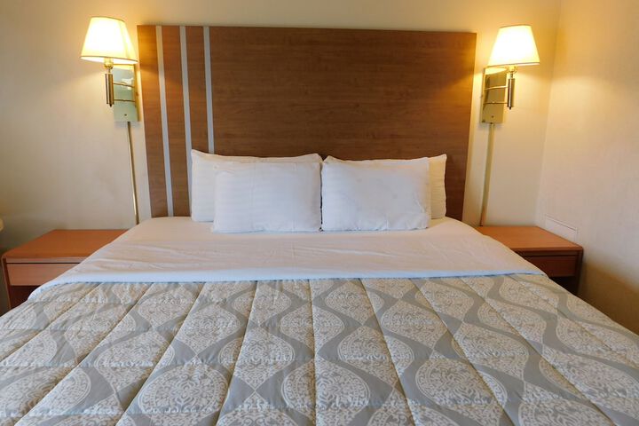 Room 19 of 41